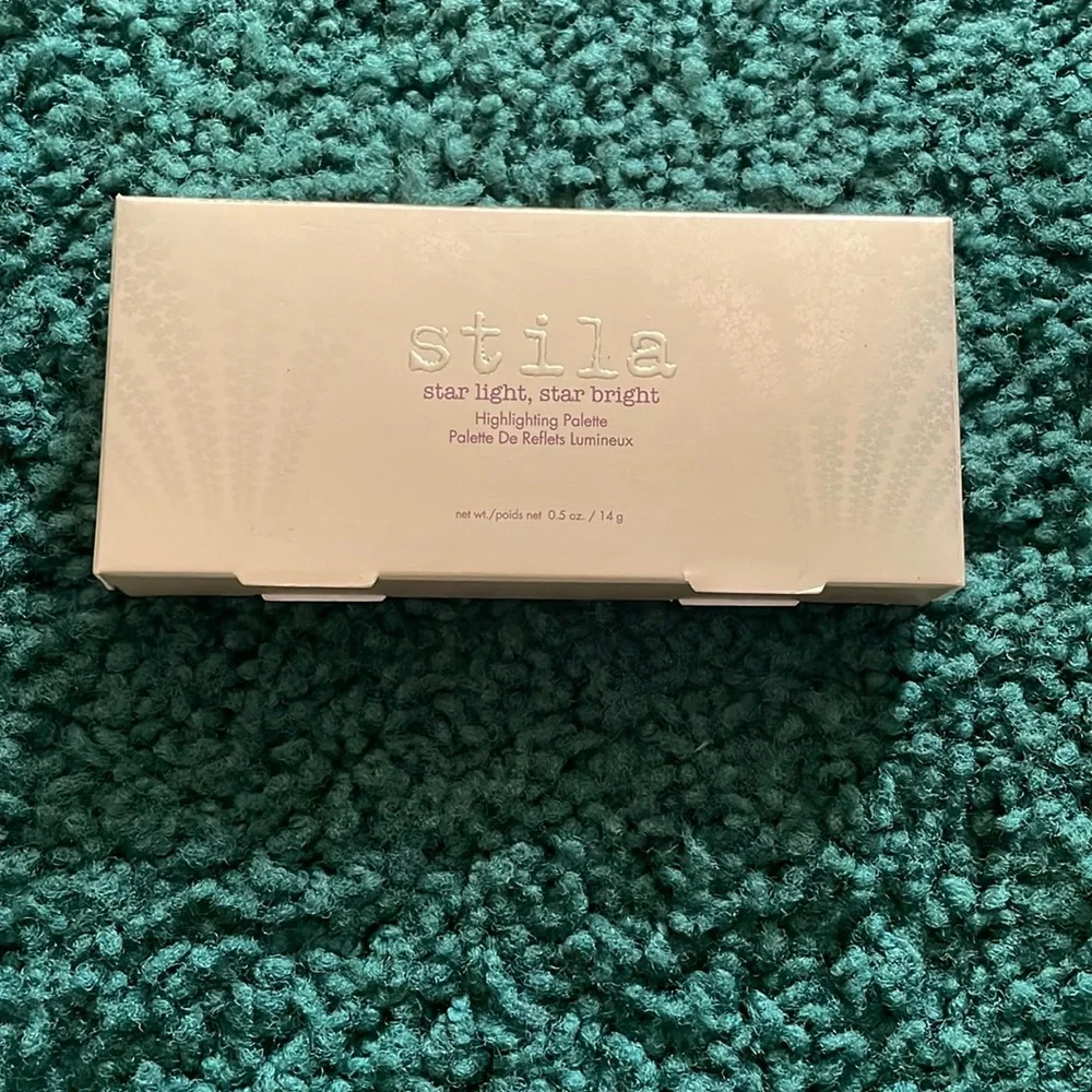 Stila Star Light, Star Bright Highlighting Palette - Picture 2 of 2